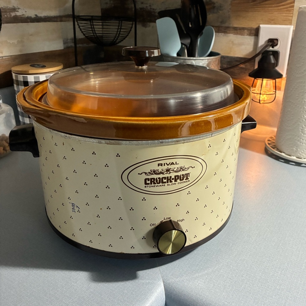 Vintage Rival Crockpot